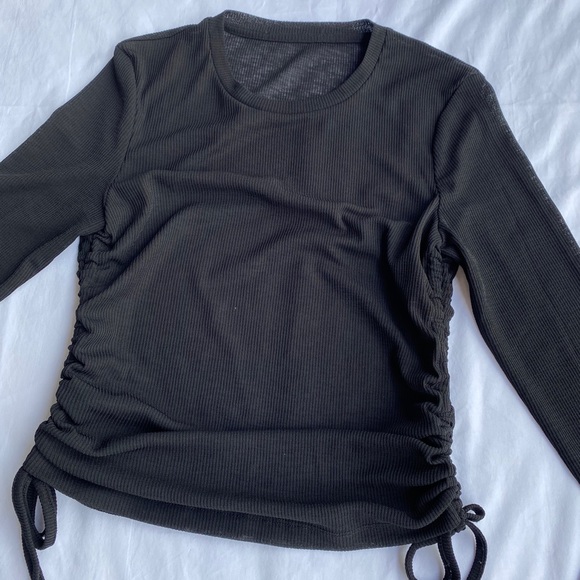 Zara Tops - Ribbed longsleeved top with side ties